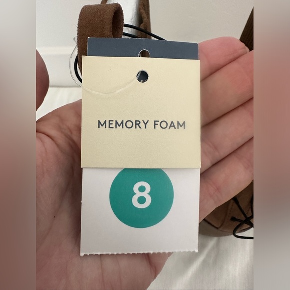 NWT Universal Threads Brown Suede Boots - Women’s Size 8 - Picture 5 of 7